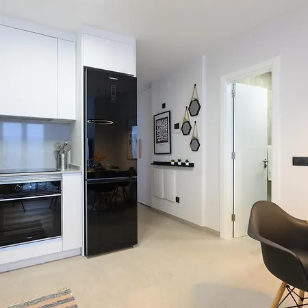 Daire Joyful Homes *