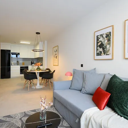 Joyful Homes Apartamento *