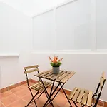 Joyful Homes Apartamento *